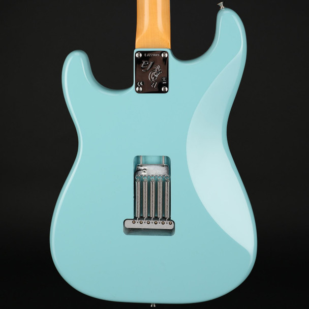 Fender Eric Johnson Stratocaster, Rosewood Fingerboard in Tropical Turquoise #EJ22805