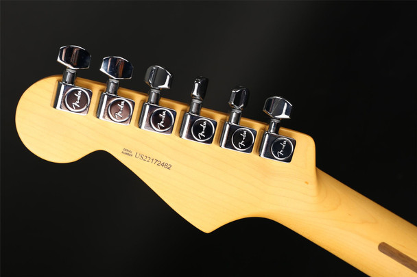 Fender American Professional II Stratocaster HSS, Rosewood Fingerboard in  3-Color Sunburst #US22172462