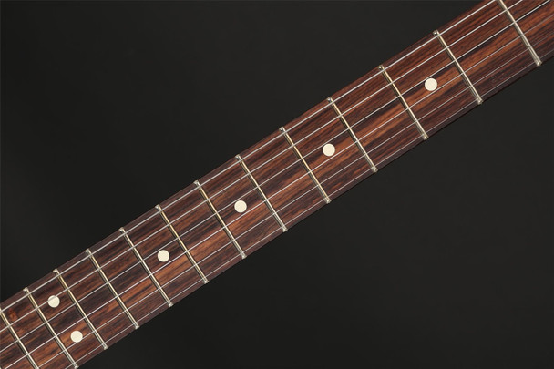 Fender American Performer Stratocaster, Rosewood Fingerboard in Arctic White