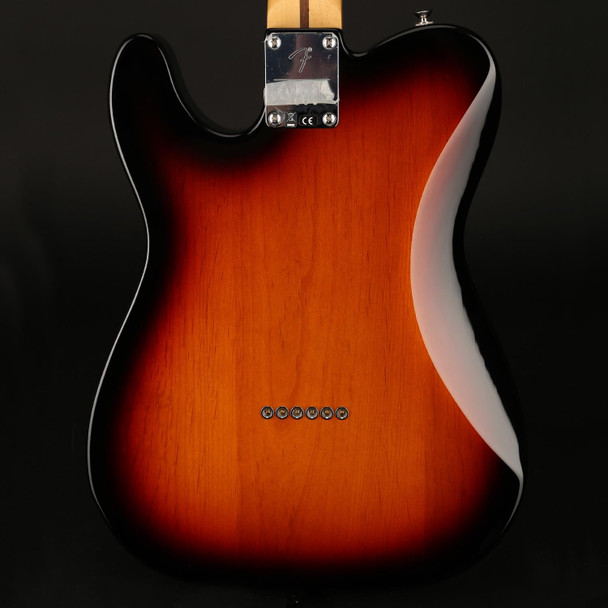 Fender Player Plus Telecaster, Maple Fingerboard in 3-Color Sunburst