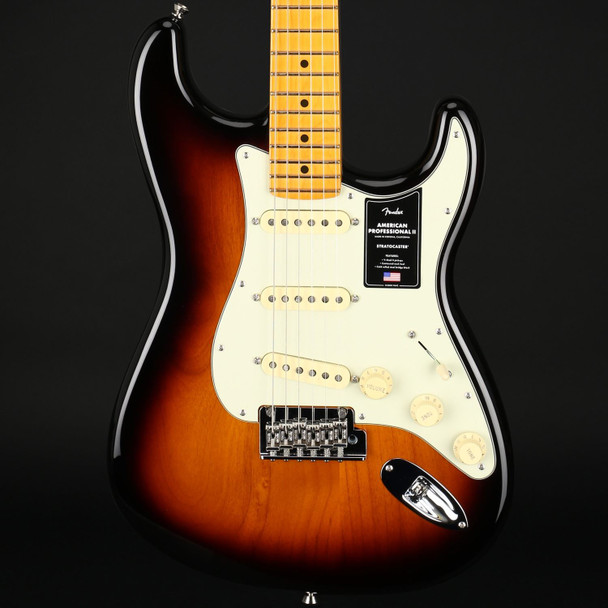 Fender American Professional II Stratocaster, Maple Fingerboard, Anniversary in 2-Color Sunburst #US23087066