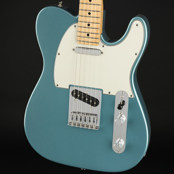 Fender Player Telecaster, Maple Fingerboard in Tidepool