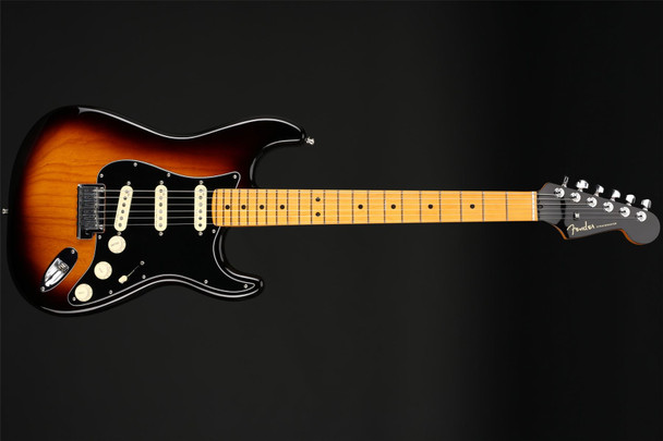 Fender American Ultra Luxe Stratocaster, Maple Fingerboard, 2-Color Sunburst #US210042846 - Pre-Owned