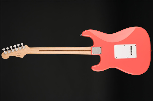 Squier Sonic Stratocaster HSS, Maple Fingerboard, White Pickguard in Tahitian Coral