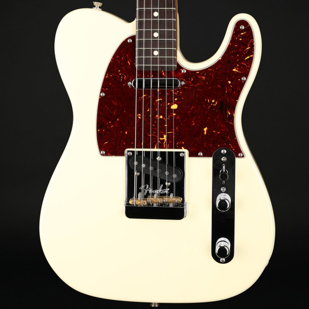 Fender American Professional II Telecaster, Rosewood Fingerboard in Olympic White #US21031894 - Pre-Owned