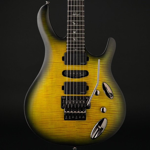 PRS SE Herman Li Chleo Signature in Mantis Burst