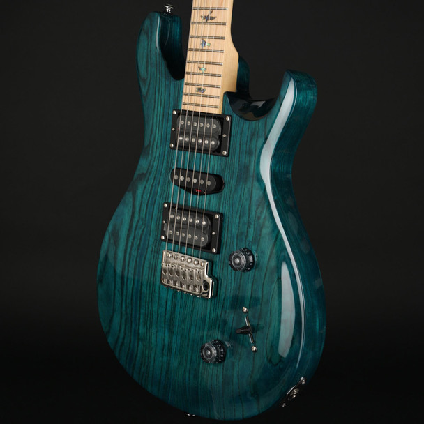 PRS SE Swamp Ash Special 2025 in Iridescent Blue with Gig Bag #H019214 PRS SE Swamp Ash Special 2025 in Iridescent Blue with Gig Bag #H019214