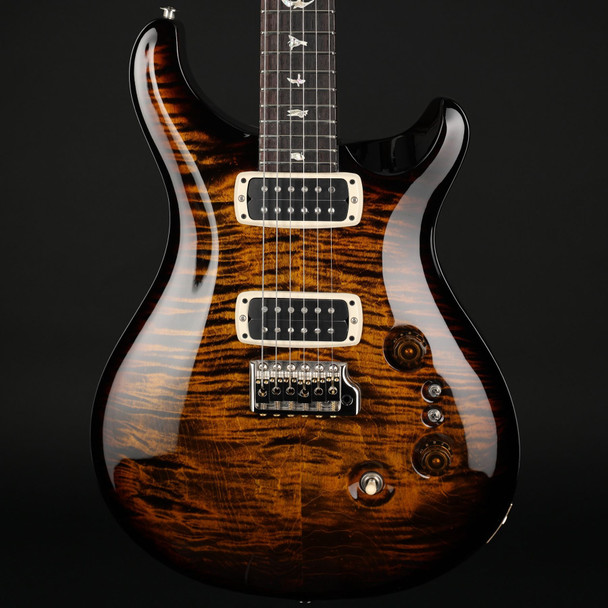 PRS Custom 24-08, TCI Pickups in Black Goldburst #0403113 PRS Custom 24-08, TCI Pickups in Black Goldburst #0403113