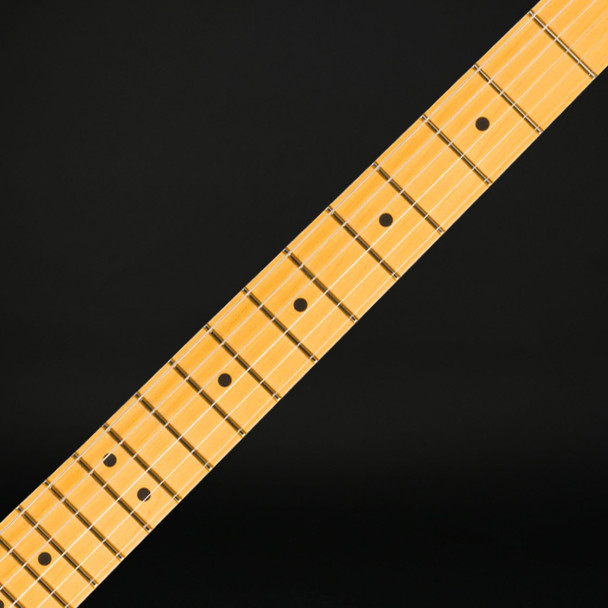 Fender American Professional Classic Stratocaster, Maple Fingerboard in Faded Lake Placid Blue