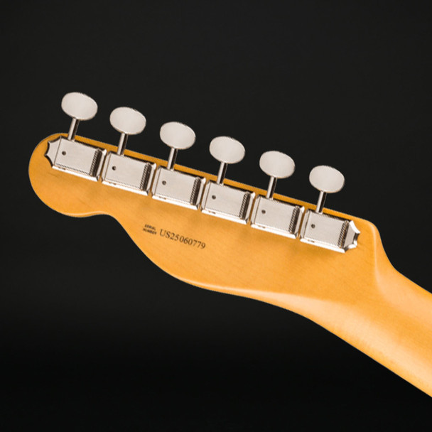 Fender American Professional Classic Telecaster, Maple Fingerboard in Butterscotch Blonde
