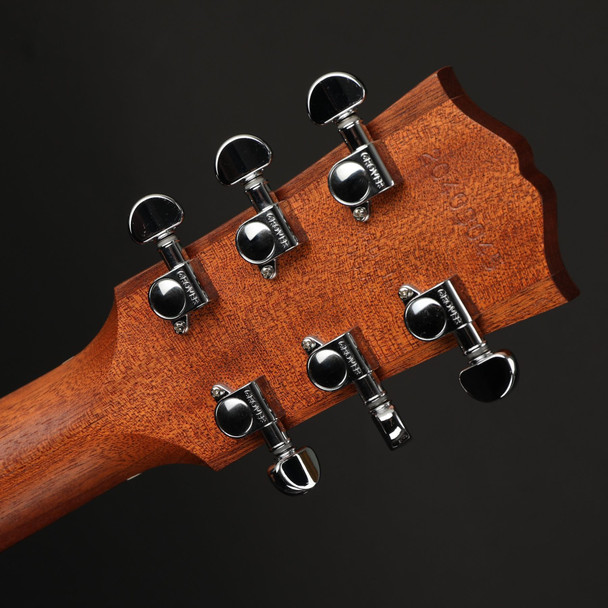 Gibson G-45  Left-Handed in Natural with Gig Bag #20403045