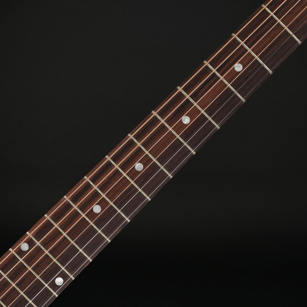 Gibson J-45 Special in Wine Red