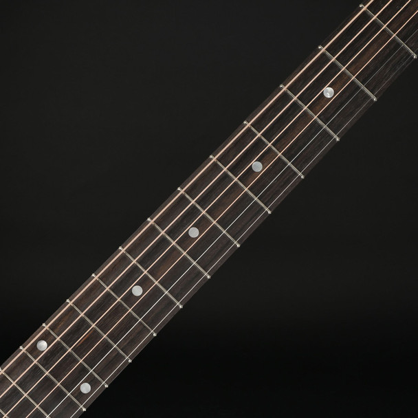 Eastman E2OM Orchestra Electro Acoustic in Natural with Gig Bag #M2529219