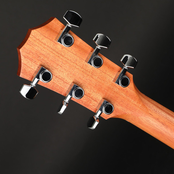 Taylor Academy 22e, Walnut Grand Concert Electro Acoustic with Gig Bag #2201136108