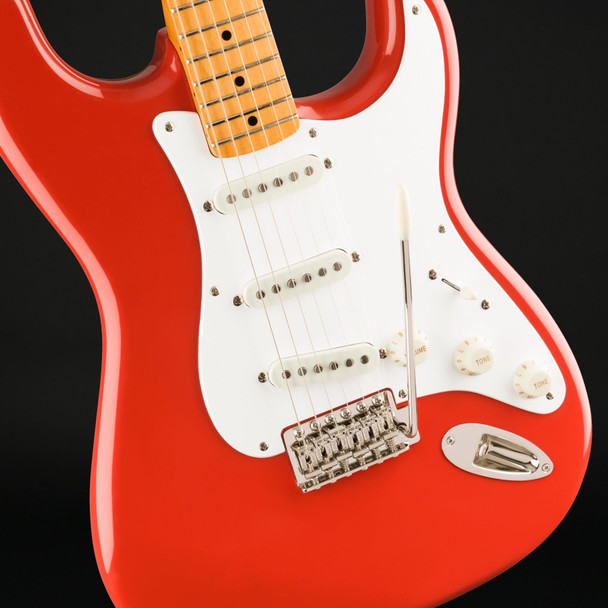 Squier Classic Vibe '50s Stratocaster, Maple in Fiesta Red