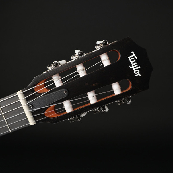 Taylor 214ce-N Grand Auditorium Cutaway Electro Classical with Gig Bag #2205136448