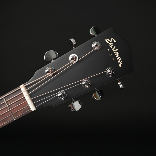 Eastman PCH2-OM-CLA Acoustic in Natural with Gig Bag #M2610490