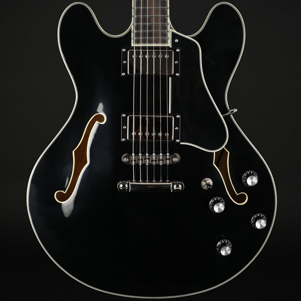 Eastman T486-BK 16" Thinline, Seymour Duncan Pickups in Black with Case #P2600336
