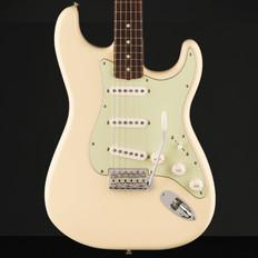 Fender Vintera II '60s Stratocaster, Rosewood Fingerboard in Olympic White