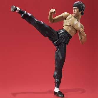 NEW AUTHENTIC BRUCE LEE SH FIGUARTS BANDAI JAPAN CLASSICS SUIT ACTION FIGURE