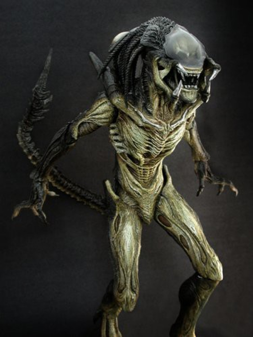 download predalien figure neca