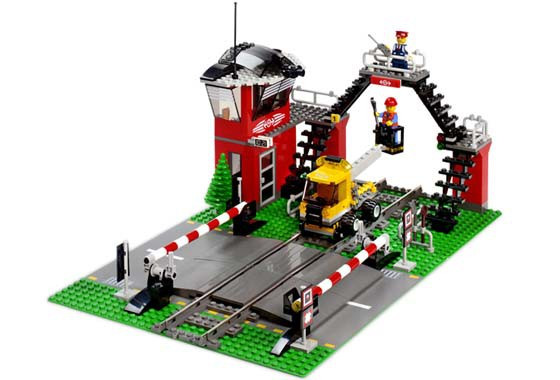 LEGO World City Train Level Crossing Set 10128 - ToyWiz
