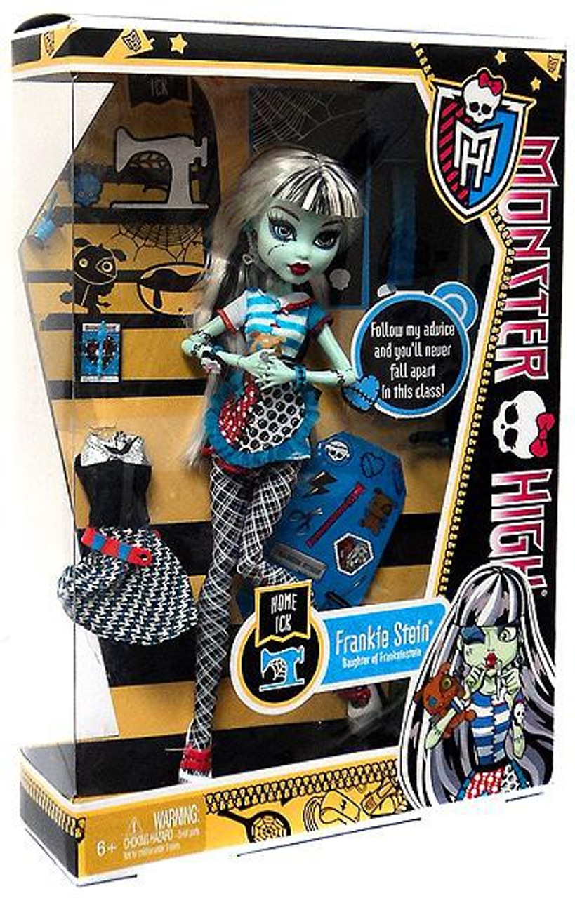 monster high classroom dolls