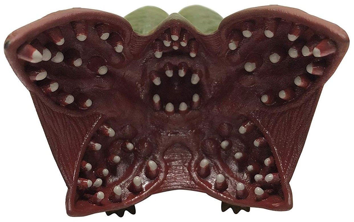 STRANGER THINGS SQUEEZABLE Dart Mcfarlane Toys RARE NETFLIX NEW EUR 18
