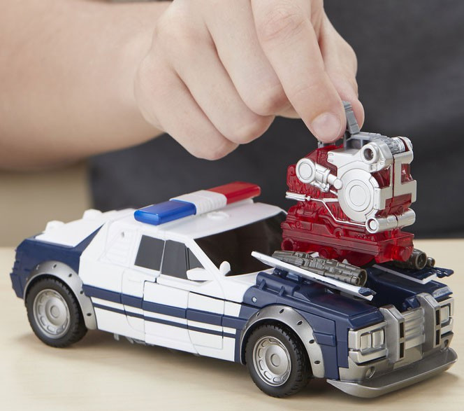 Transformers: Energon Nitro Series - Barricade akciófigura - JátékNet.hu