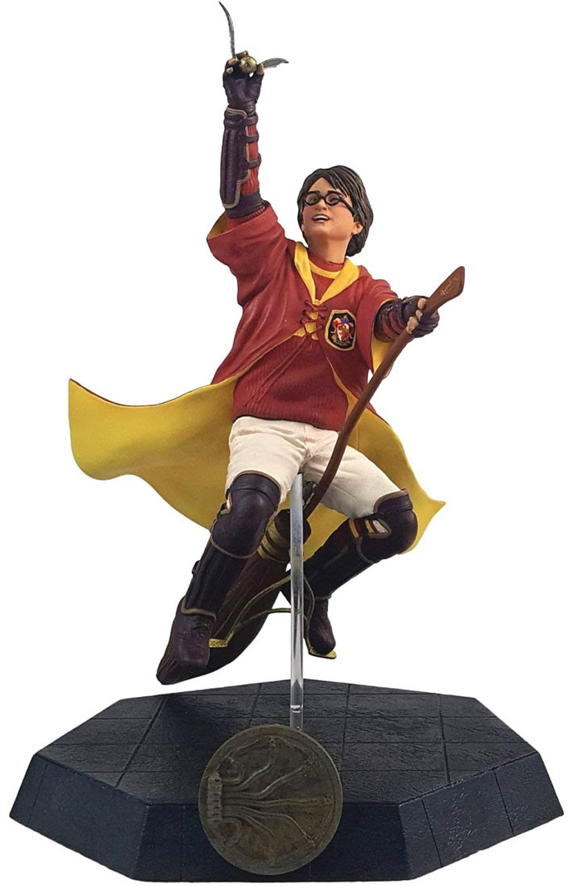 Harry Potter Harry Potter In Quidditch Uniform 8 Statue Icon Heroes Toywiz - roblox hogwarts uniform