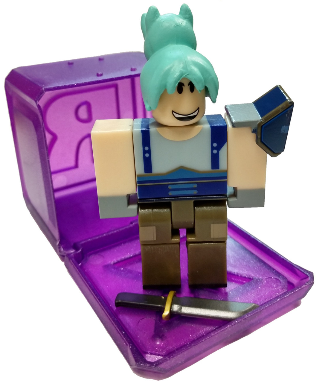 Roblox Celebrity Collection Series 3 Night Of The Werewolf Jill Frost 3 Mini Figure With Cube And Online Code Loose Jazwares Toywiz - details about roblox series 3 lot of 2 purple box sealed new codes