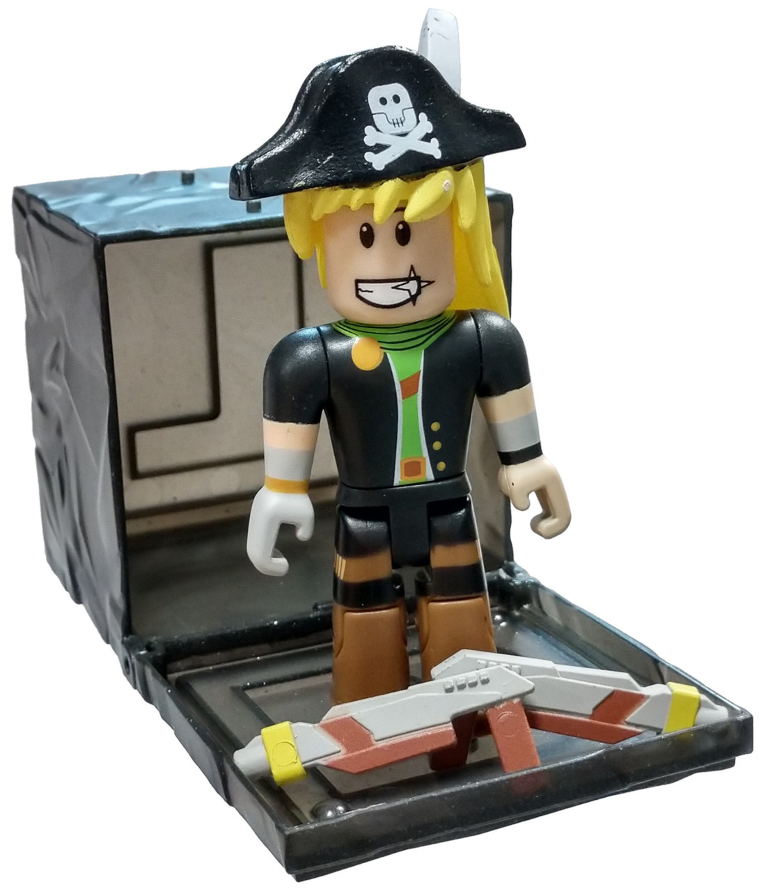 Roblox Series 7 Q Clash Sheila 3 Mini Figure With Black Cube And Online Code Loose Jazwares Toywiz - roblox harley quinn code