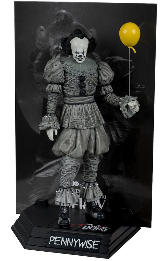 McFarlane Toys IT Welcome to Derry Movie Maniacs Pennywise 6 Posed