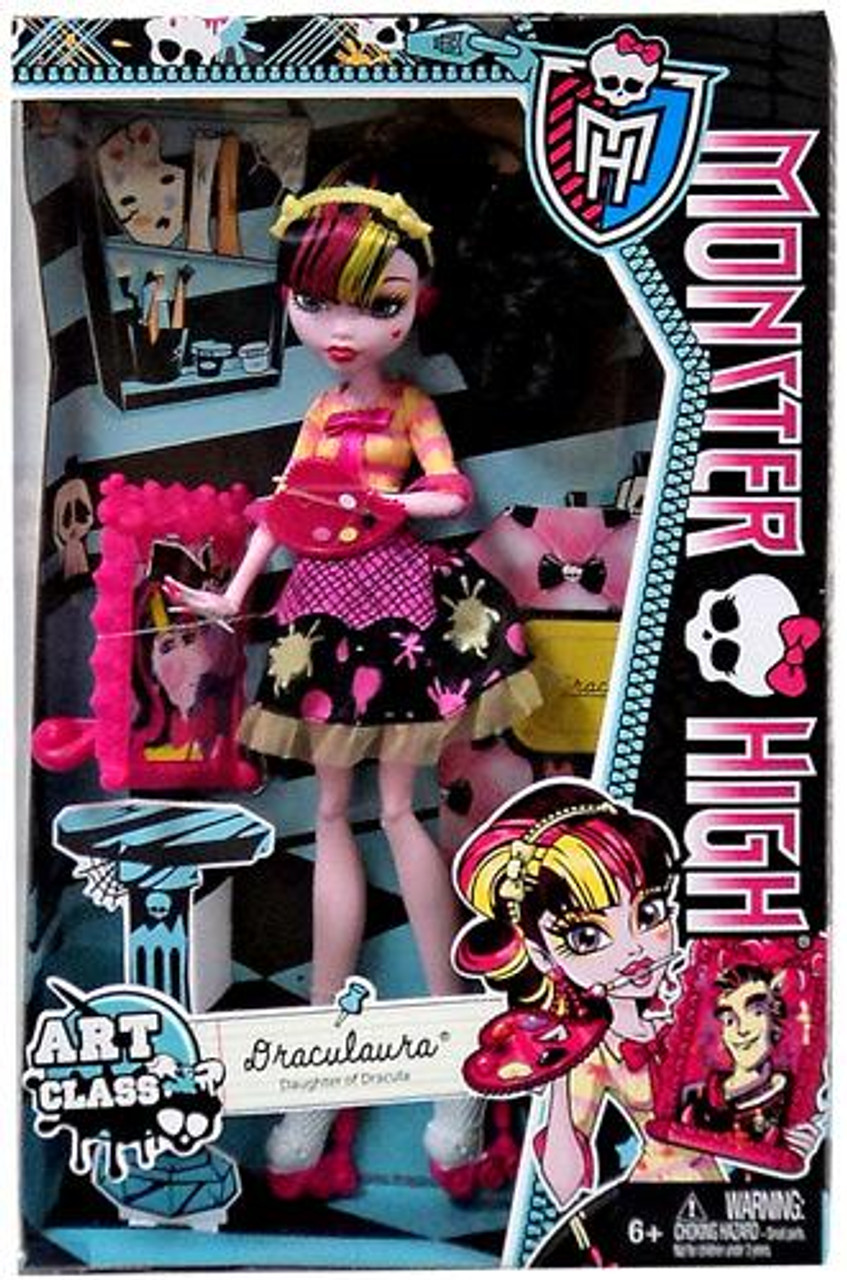 monster high classroom dolls