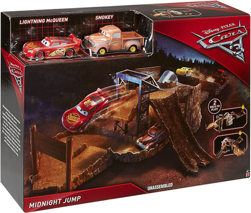 cars 3 mega figurine playset