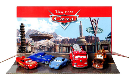 Disney / Pixar Cars Flo's V8 Cafe in Radiator Springs Diecast Car 5-Pack Collection [Lightning McQueen, Red, Sally, Mater & Hudson Hornet]