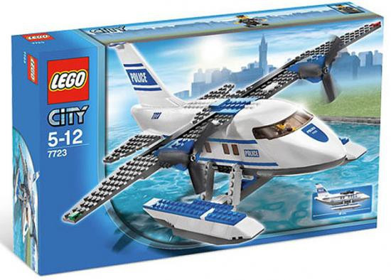 Lego City Police Pontoon Plane Set 7723 Toywiz - ponnton roblox