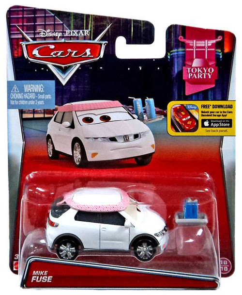 Disney Store Cars ミニカーセット　激激レア Disney PIXAR Cars ICHIGO CHASE! on 2013 TUNERS theme diecast
