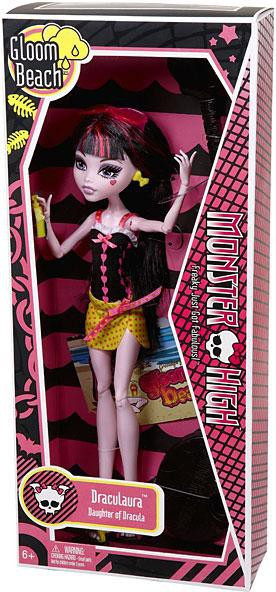 draculaura beach doll