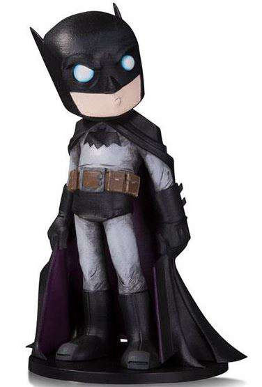 DC Artist Alley Batman 6.6 PVC Collector Statue Chris Uminga DC