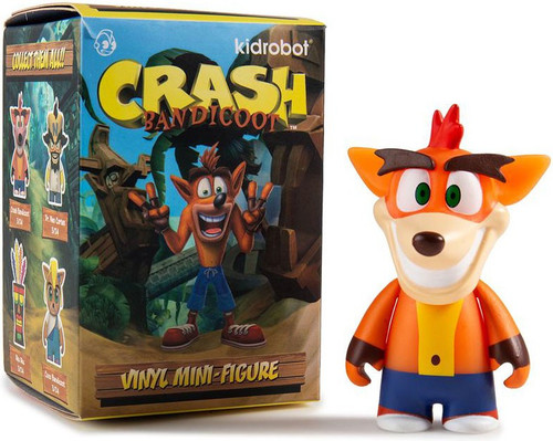 Crash Bandicoot Animal Passportとミニ人形のセット Crash Bandicoot Animal Passportとミニ人形のセット Amazon.com