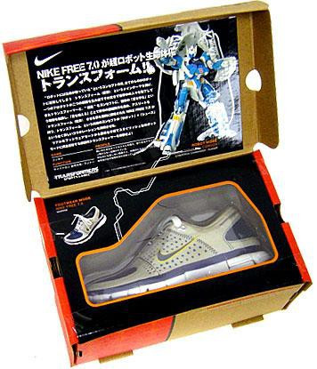 トランスフォーム＆NIKEコラボ　タカラトミー nikeultramagnus__79905.