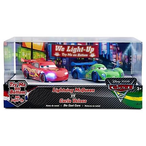 Disney / Pixar Cars Cars 2 Light Up Lightning McQueen vs. Carla Veloso  Exclusive Diecast Car Set