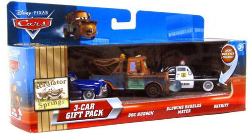 ミニカー Disney PIXAR CARS 3-CAR GIFT PACK 2011 Disney Pixar Cars Movie Toys - Luigi & Guido 3-Car Gift Pack
