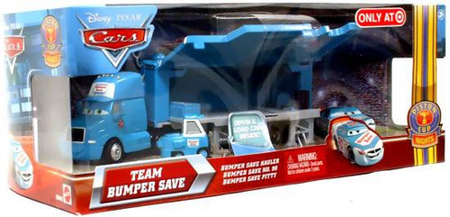 カーズ　マテル　TEAM BUMPER SAVE CREW Team Bumper Save Crew, 2010 Mattel Disney Pixar Cars Diecast