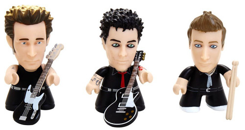 Green Day American Idot Exclusive Vinyl Figure 3-Pack Titans - ToyWiz