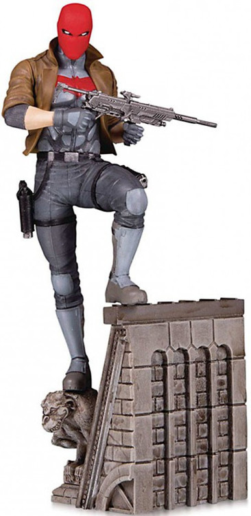 DC Batman Bat Family Red Hood 6.8 Multi-Part Statue Diorama DC