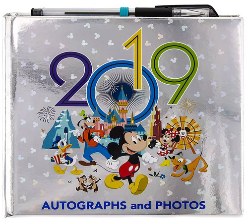 Walt Disney World Official Autograph Book (2019) (Original Version)  (Original Version)