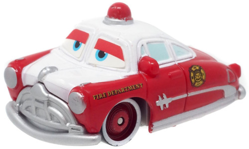 Disney CARS Mini Adventures RADIATOR SPRINGS FIRE DEPT DOC & RED NEW IN BOX