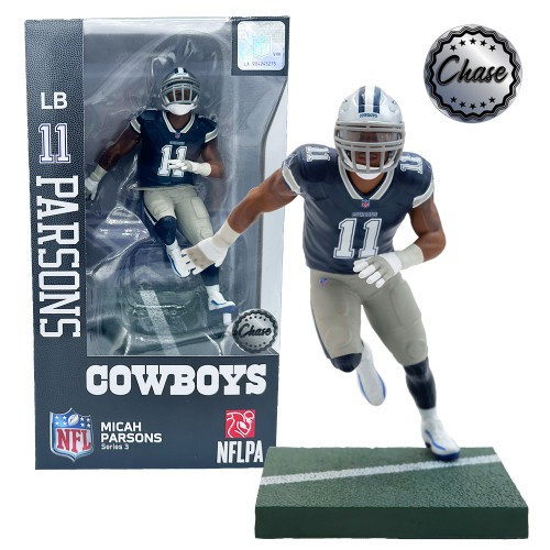 Derrick Henry (Tennessee Titans) CHASE Imports Dragon NFL 6 Figure Series 1